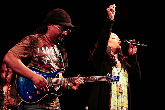 Evelyn "Champagne" King and Freddie Fox