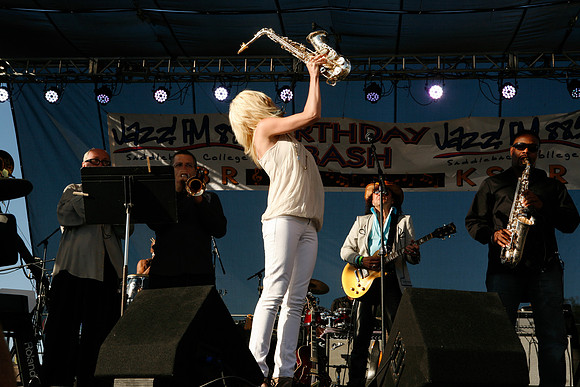 Mindi Abair