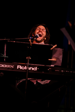 Bill Cantos