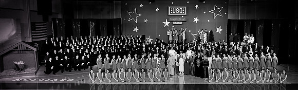 Cast Photo bw