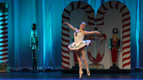 933A3486