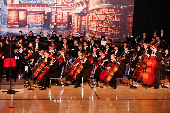 2011 Christmas Show 145