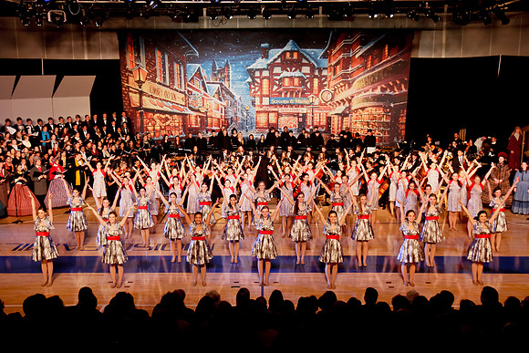 2011 Christmas Show 203