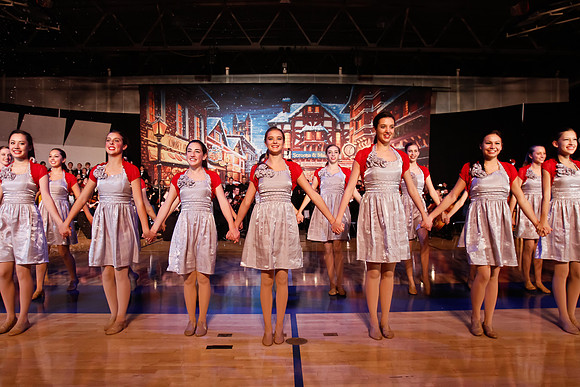 2011 Christmas Show 121