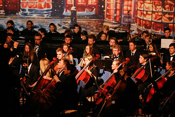 2011 Christmas Show 184