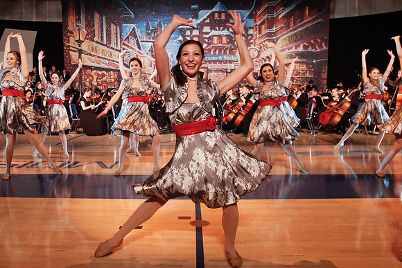 2011 Christmas Show 084