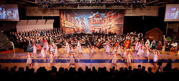 2011 Christmas Show 152