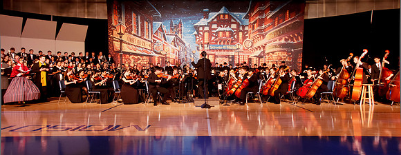 2011 Christmas Show 110