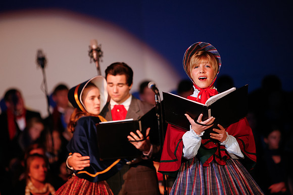 2011 Christmas Show 066