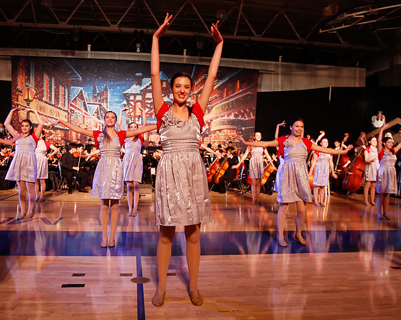 2011 Christmas Show 113