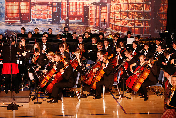 2011 Christmas Show 144