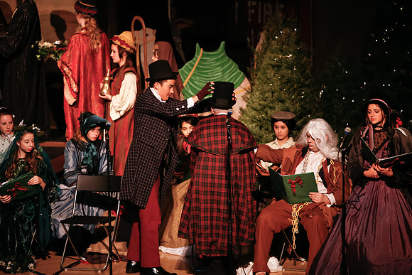 2011 Christmas Show 202
