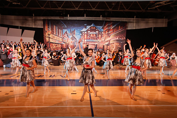 2011 Christmas Show 025