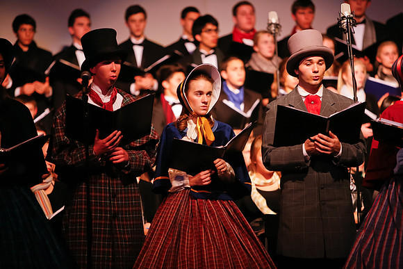 2011 Christmas Show 097