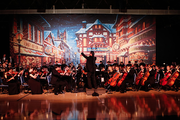 2011 Christmas Show 002