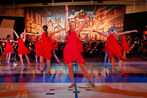 2011 Christmas Show 069