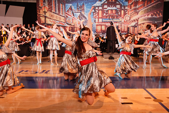 2011 Christmas Show 023