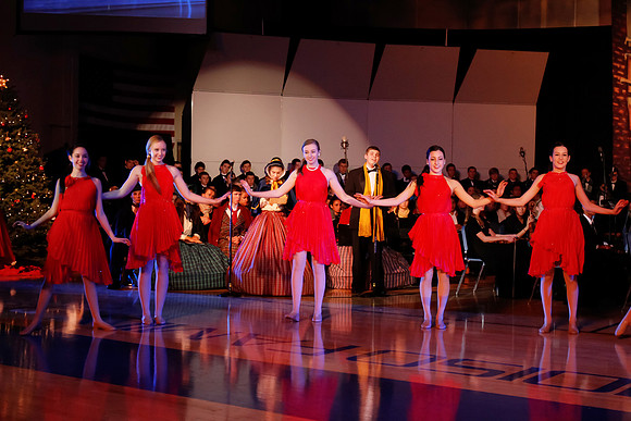 2011 Christmas Show 072
