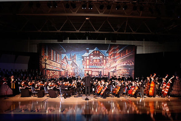 2011 Christmas Show 043