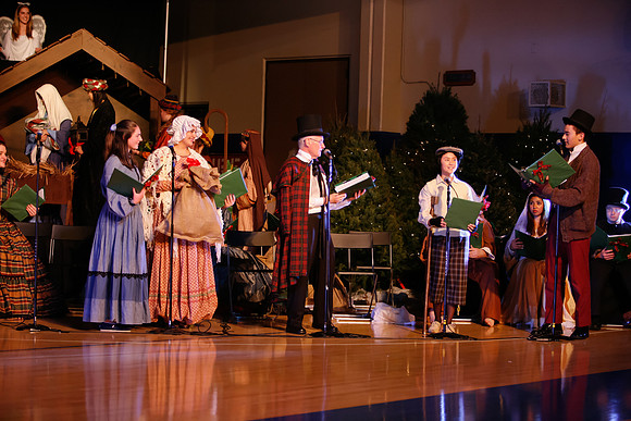 2011 Christmas Show 124