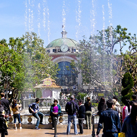 The Grove-8
