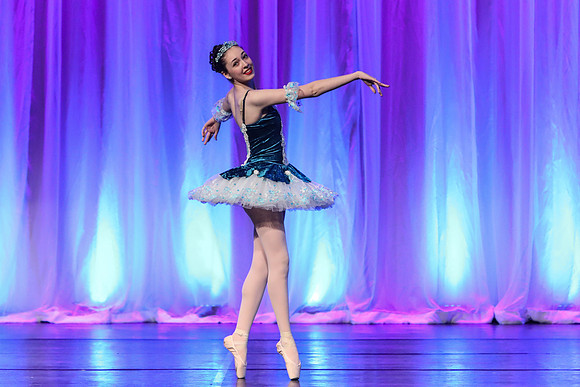 933A0978
