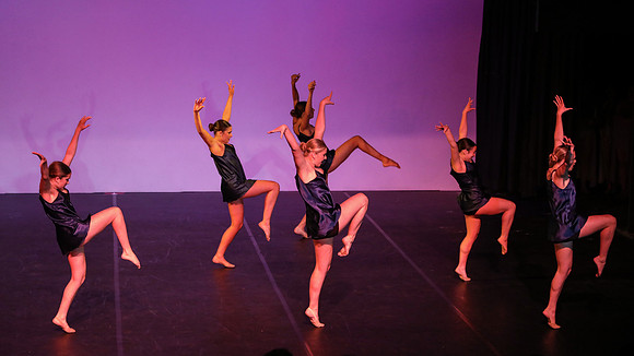 933A4093