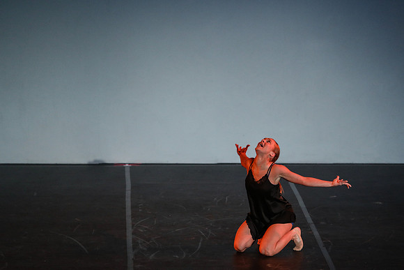 933A3859