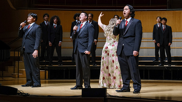 DXT32589