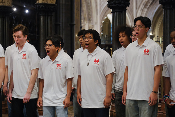 DXT52402