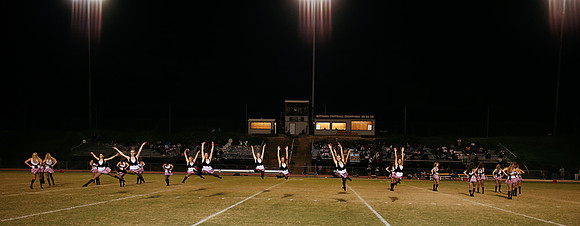 Homecoming Performance 30.jpg