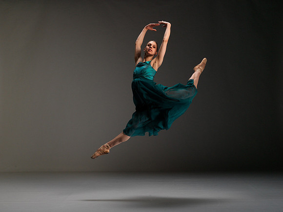 Alexis Fletcher 09